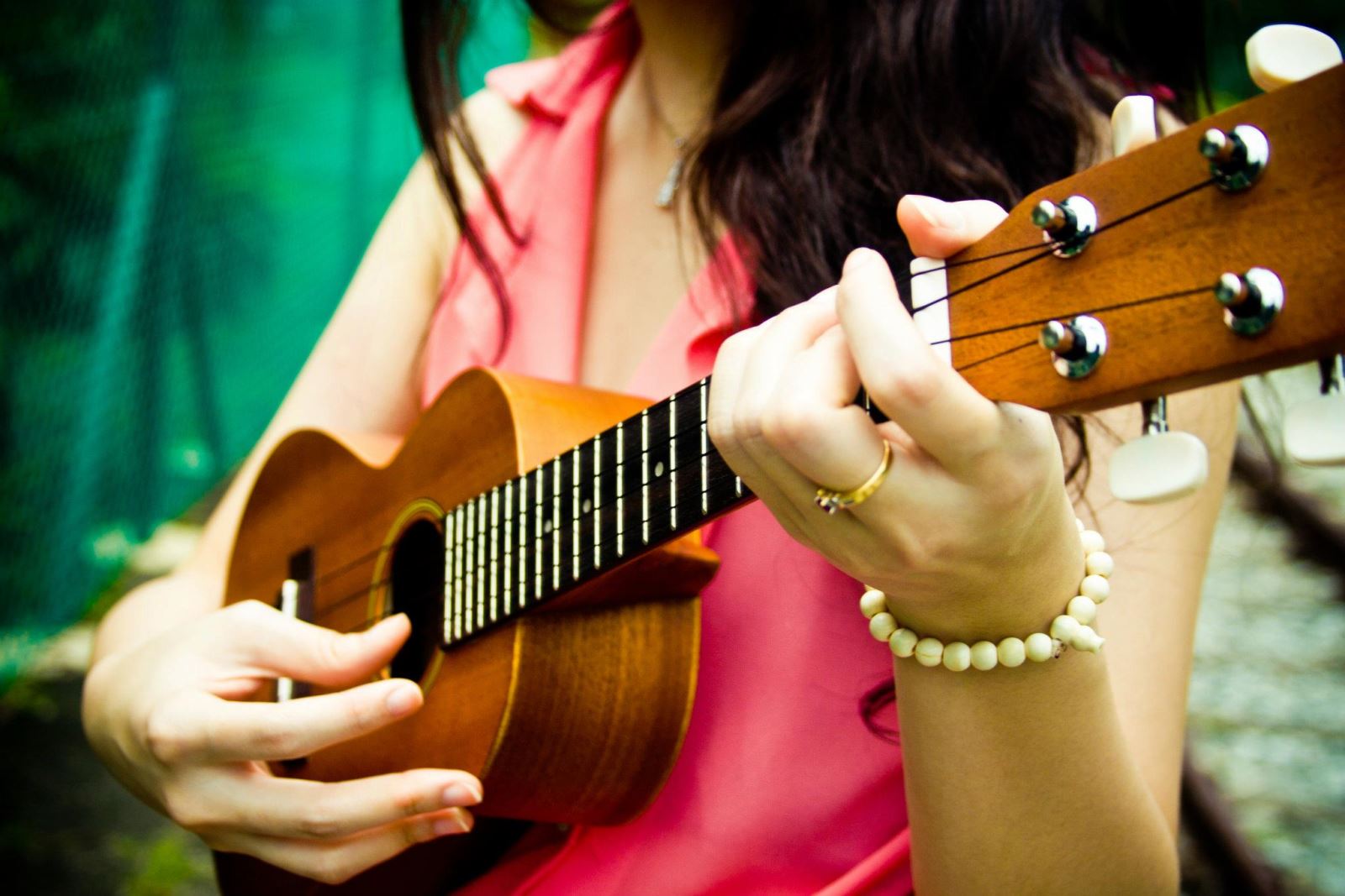 Tìm giáo viên Ukulele Hà Nội