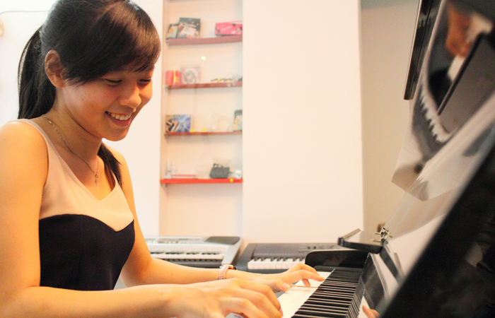 Cần gia sư dạy giỏi đàn piano Hà Nội