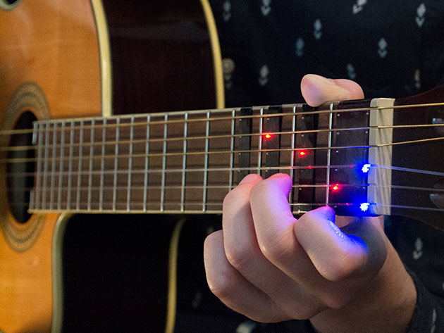 Cần thầy giáo giỏi dạy guitar ở HN 