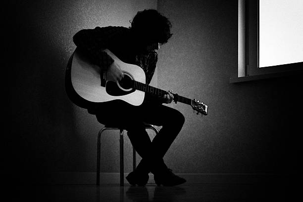 Nhận thầy giáo giỏi dạy guitar ở HN 